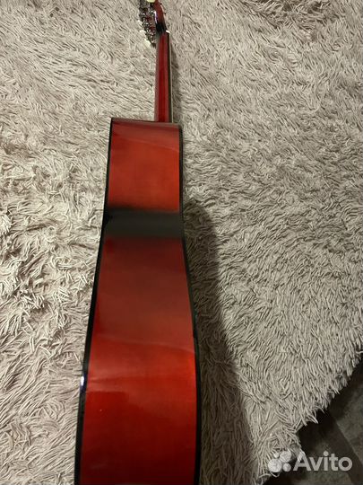 Акустическая гитара новая