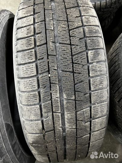 Yokohama Ice Guard IG50+ 215/55 R17