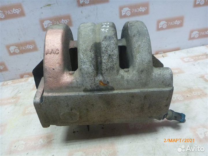 Коллектор впускной Volkswagen Passat B3 2E 1991