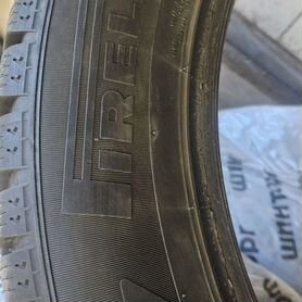 Pirelli Ice Zero 235/55 R20