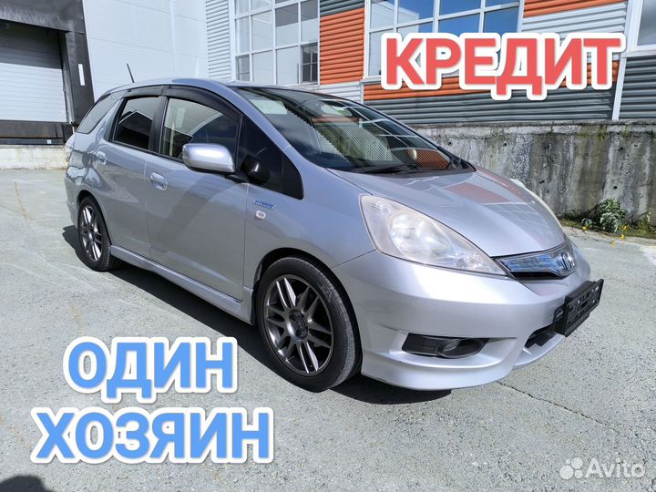 Honda Fit Shuttle 1.3 CVT, 2013, 195 000 км