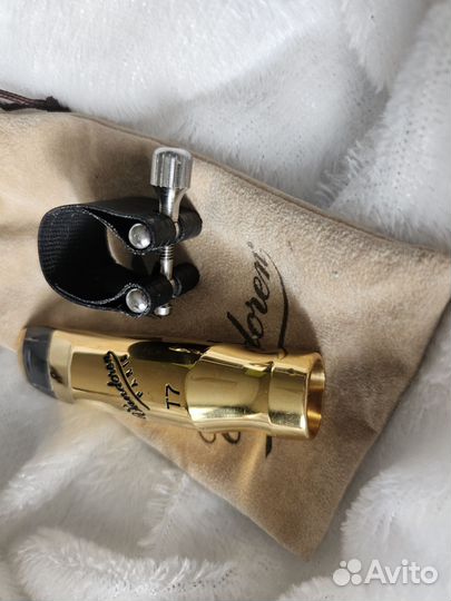 Мундштук для саксофона тенор Vandoren V16 T7