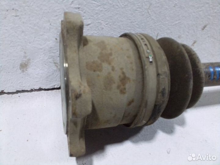 Привод (полуось) задний левый Infiniti G35