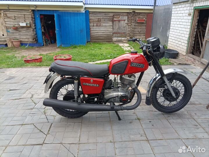 Иж планета 5