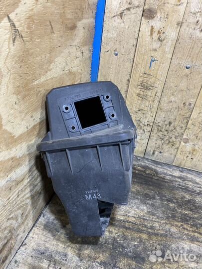 Корпус воздушного фильтра BMW E36