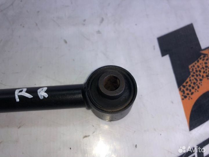 Рычаг задний правый Hyundai Santa Fe D4EB 2006