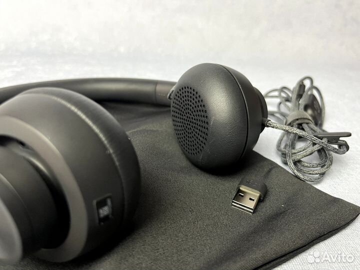 Гарнитура Logitech Zone wired