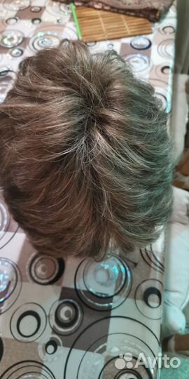 Женские парики