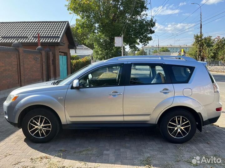 Mitsubishi Outlander 2.4 МТ, 2008, 230 000 км