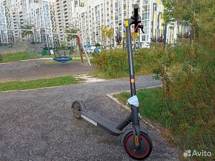 Электросамокат Xiaomi Mi Electric Scooter Pro 2
