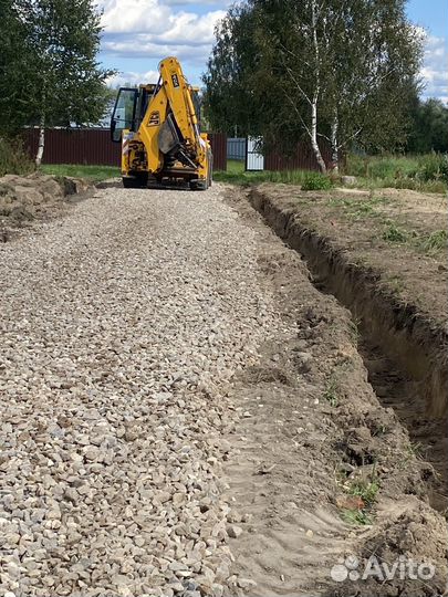 Услуги трактора экскаватора