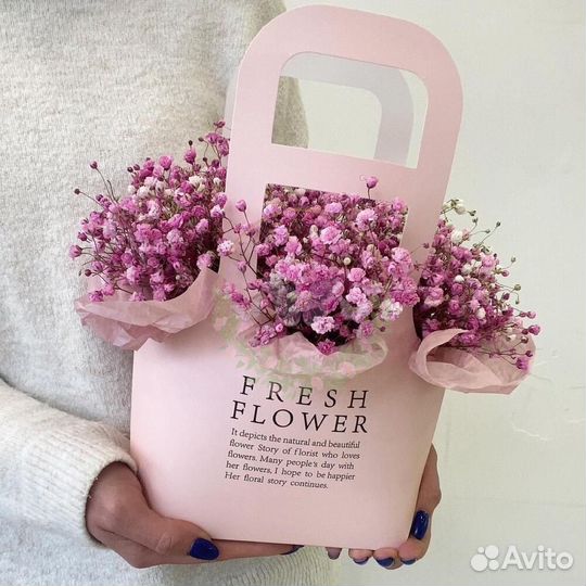 Букет из гипсофилы. Гипсофилы в коробке