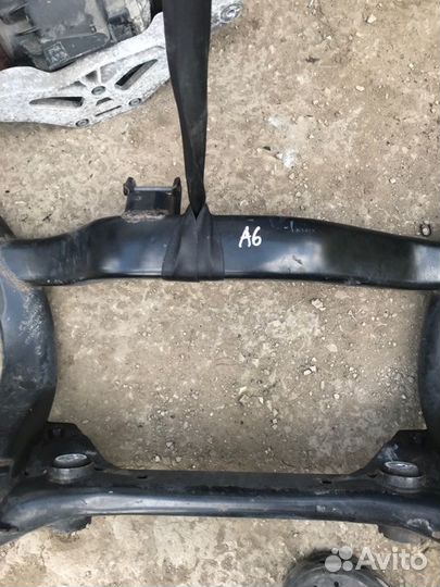 Подрамник задний Audi A6 AUK 2006