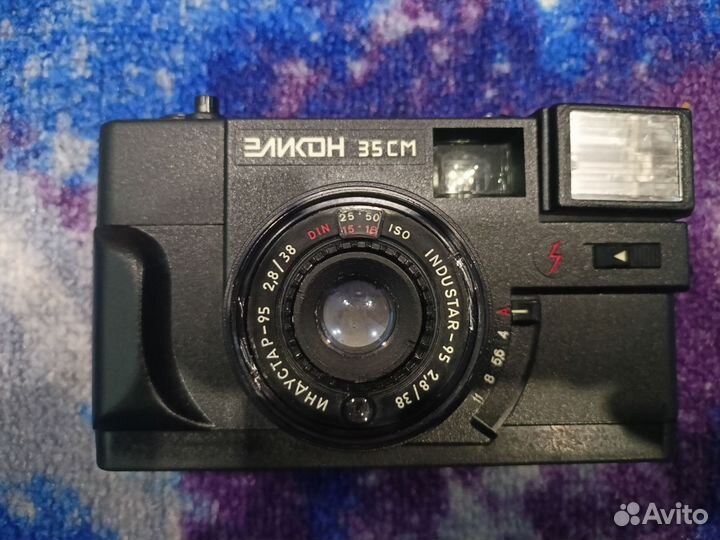 Фотоаппарат эликон 35см