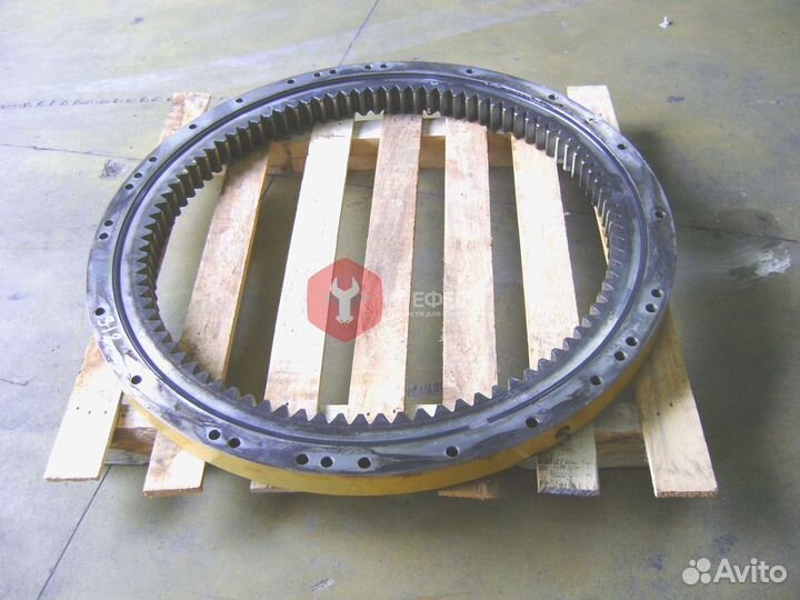 Опорно-поворотный круг 925D 26B0124