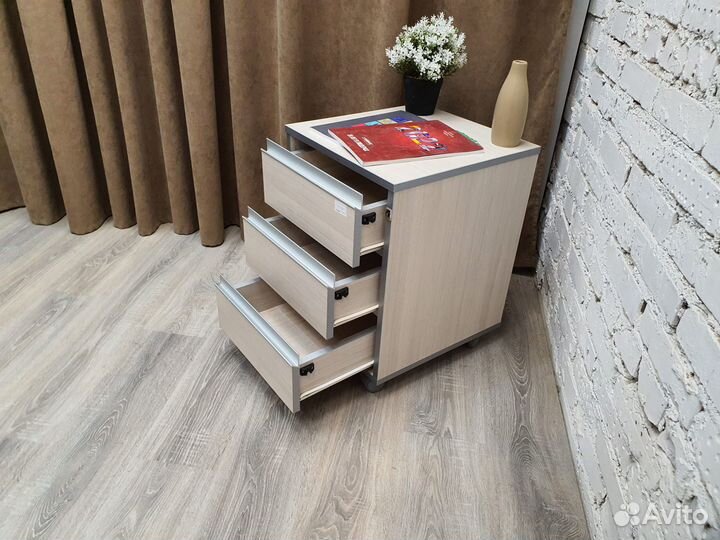 Тумба бу клён