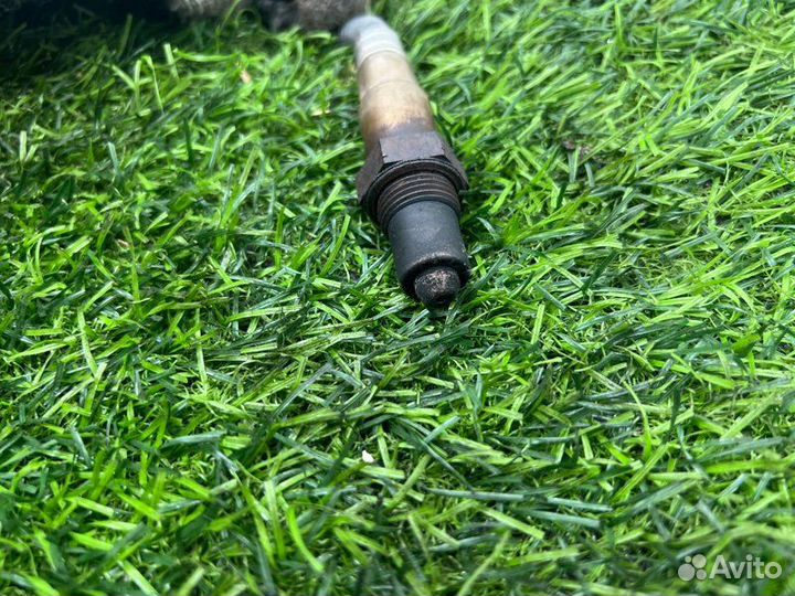 Датчик кислородный (лямбда) передний Infiniti Qx56