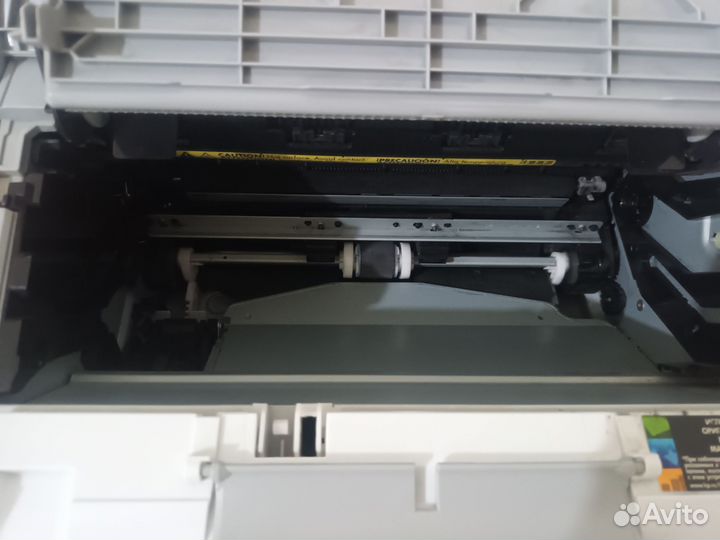 Принтер hp 1102 мало б/у