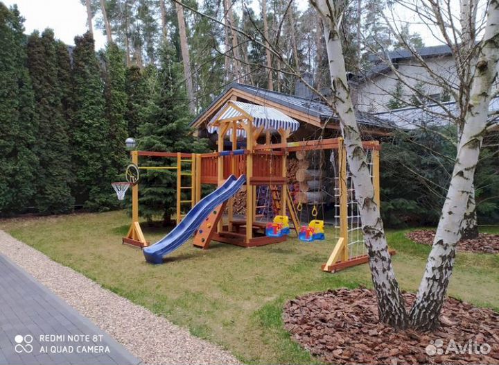 Детская площадка для всей семьи