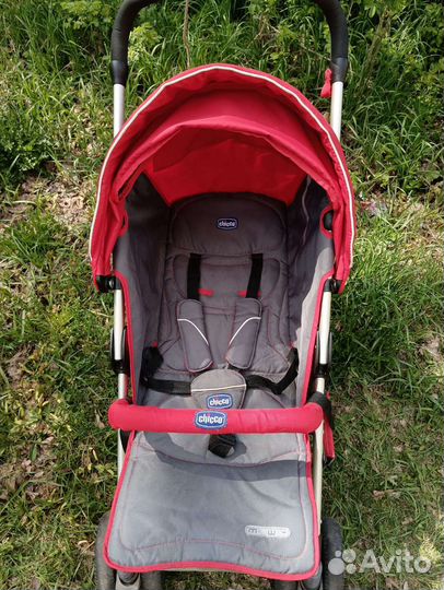 Прогулочная коляска