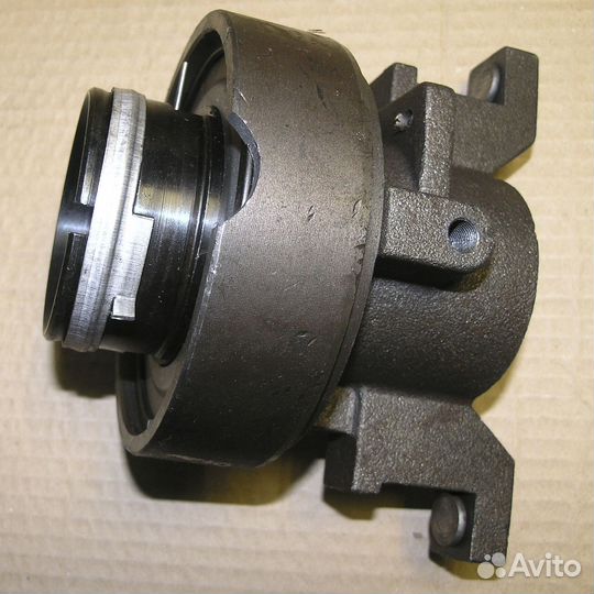 Муфта выжимного подшипника маз-543205 в сборе (см)