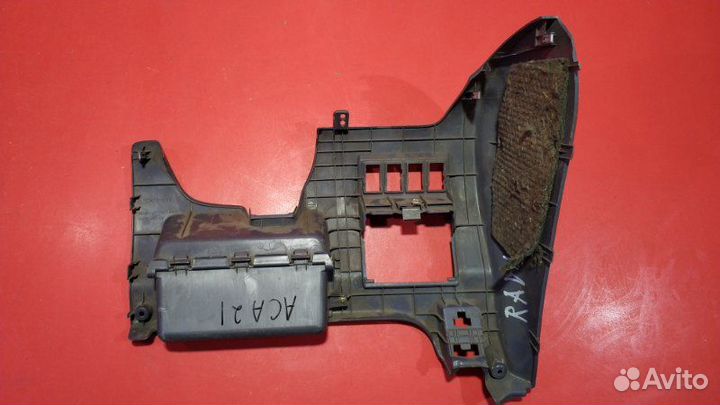 Накладка под руль Toyota Rav4 ACA21 1azfe