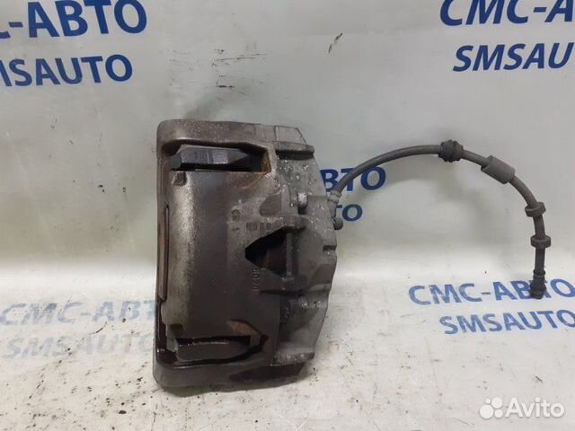 Суппорт передний правый Volvo Xc70 хс70 3.0T