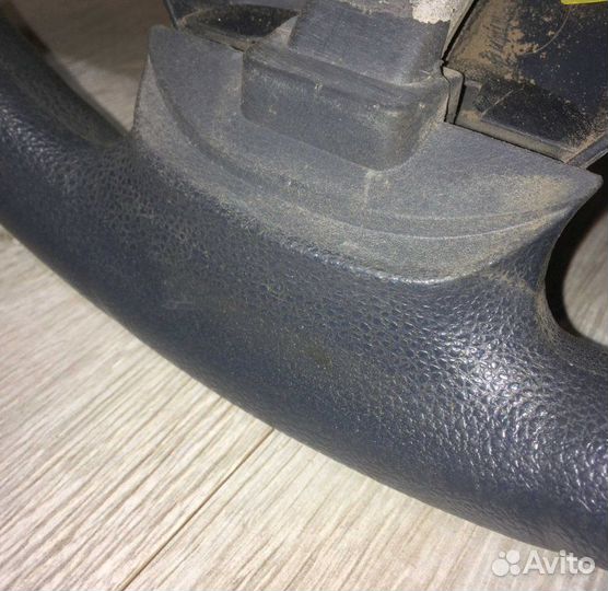 Рулевое колесо Hyundai Verna