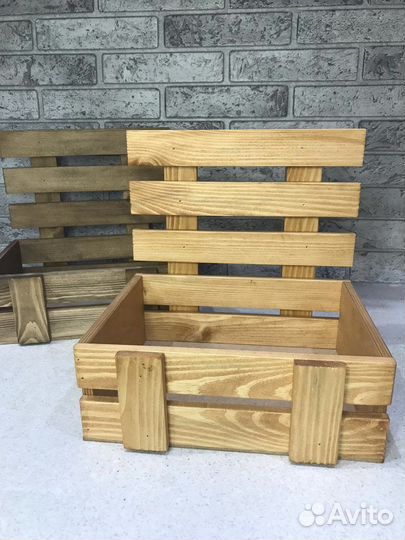 Реечные ящики со спинкой