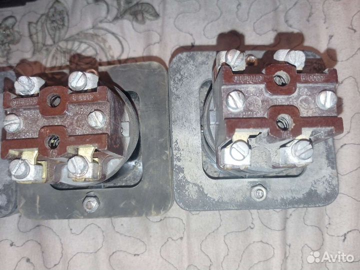 Пке 122-1ау2, одна кнопка