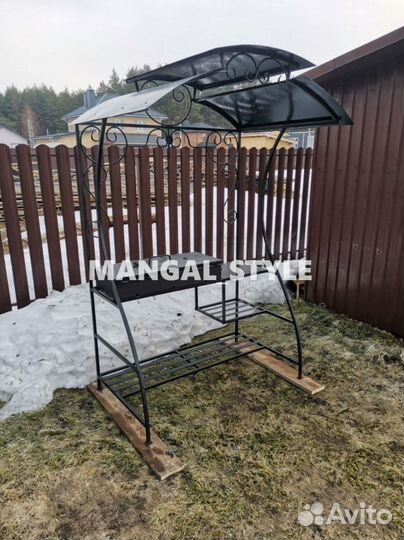 Мангал с крышей