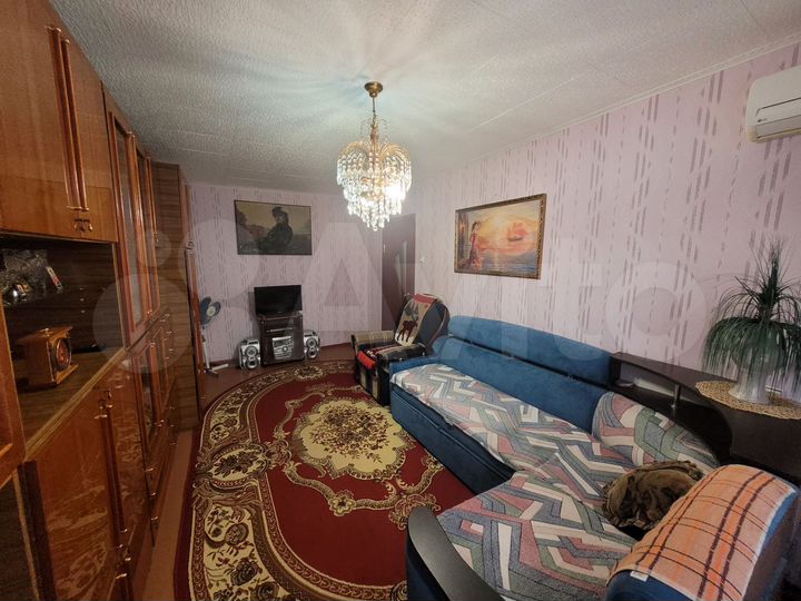 2-к. квартира, 54 м², 5/5 эт.