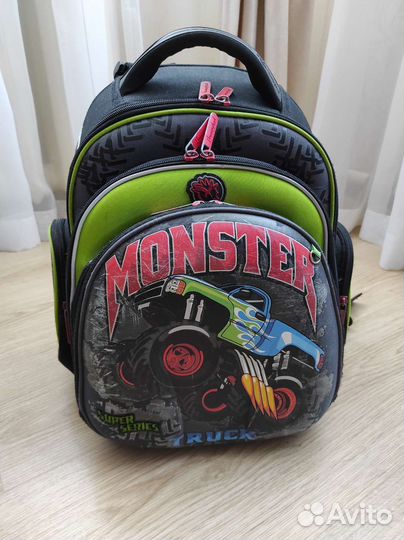 Рюкзак школьный для мальчика ортопедический