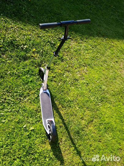 Классый складной универсальный самокат
