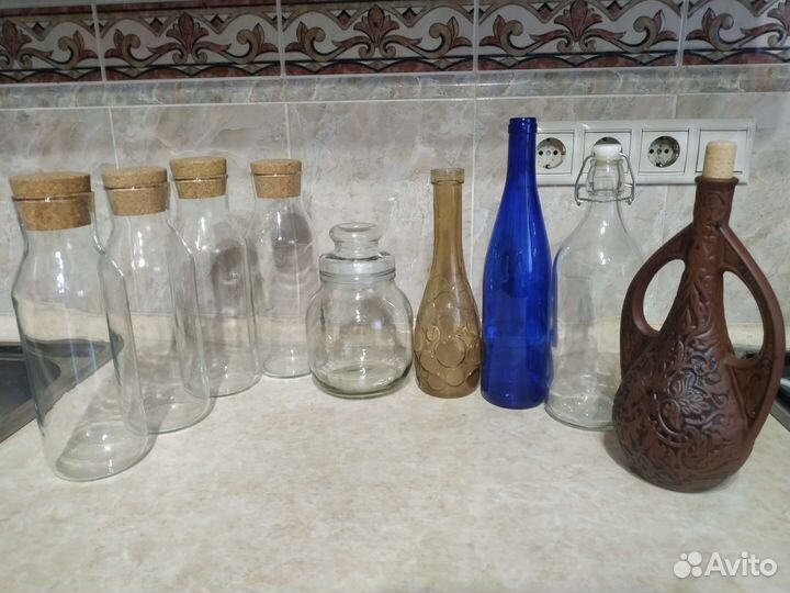 Бутылки и посуда для интерьера