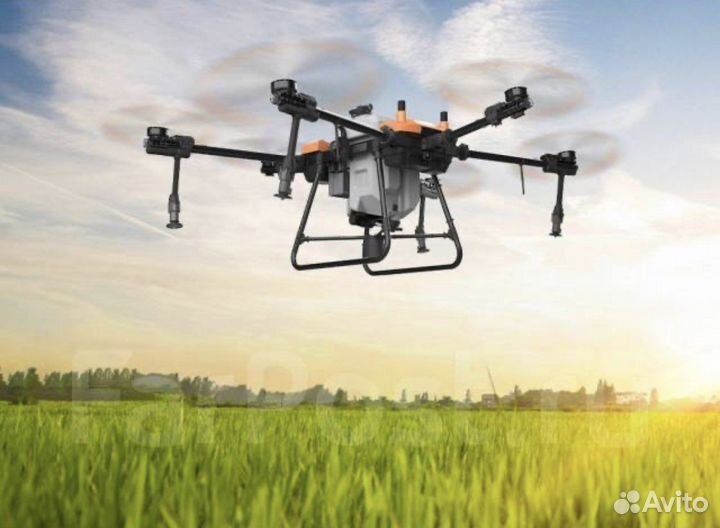 С/х опрыскиватель (дрон)