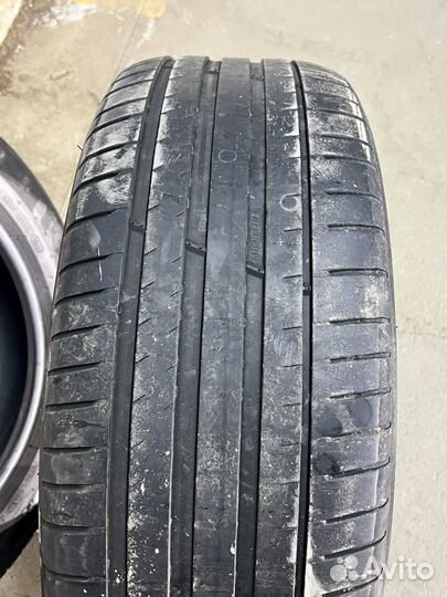 Michelin Pilot Sport 4 SUV 235/55 R19 105Y