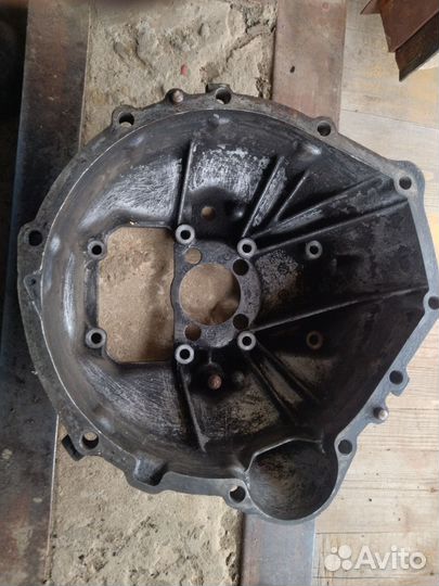 Кожух сцепления mercedes