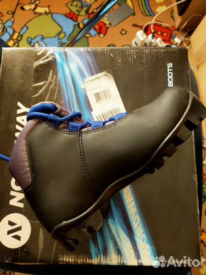 Лыжные ботинки