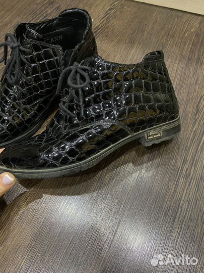 Ботинки женские демисезонные 36 размер