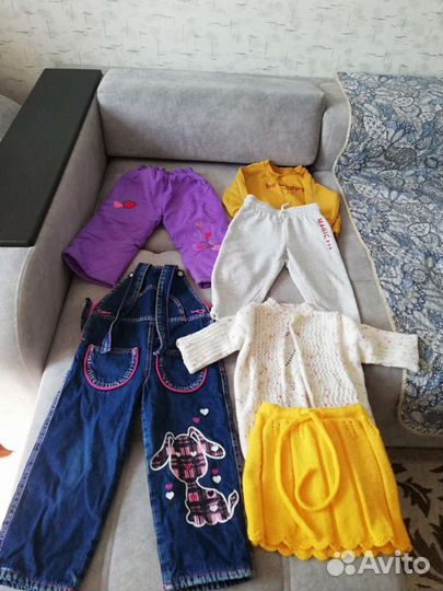2 коробки вещей на девочку