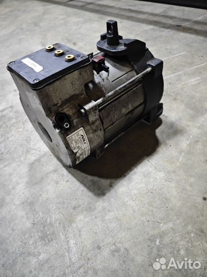 Jungheinrich-51091789 двигатель насоса