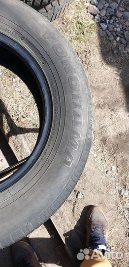 Yokohama Geolandar G033 215/70 R16