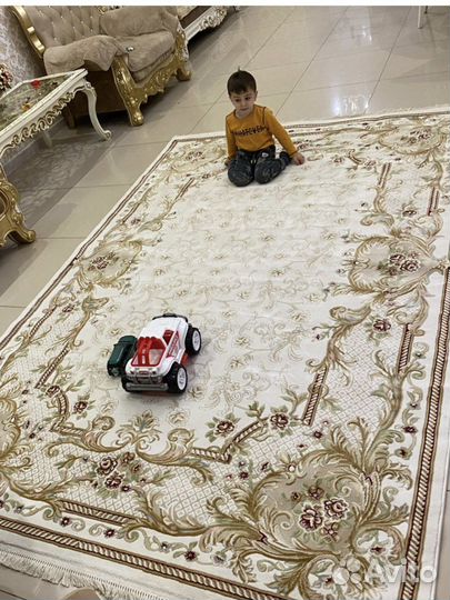 Ковер 2 на 3 новый новый