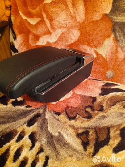 Подлокотник для Киа Рио 4 поколения