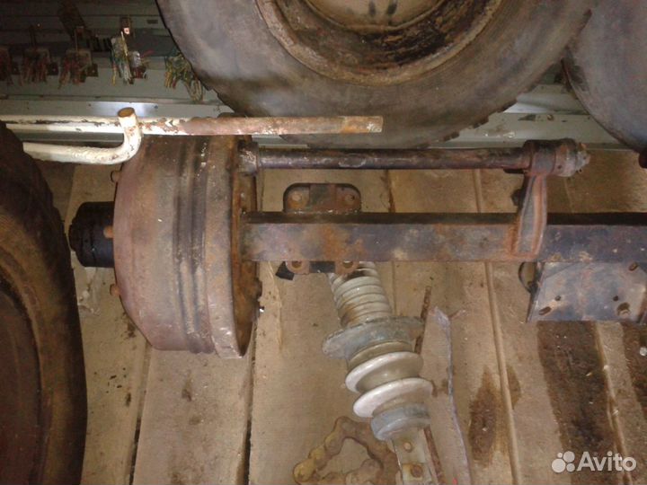 Ось для прицепа