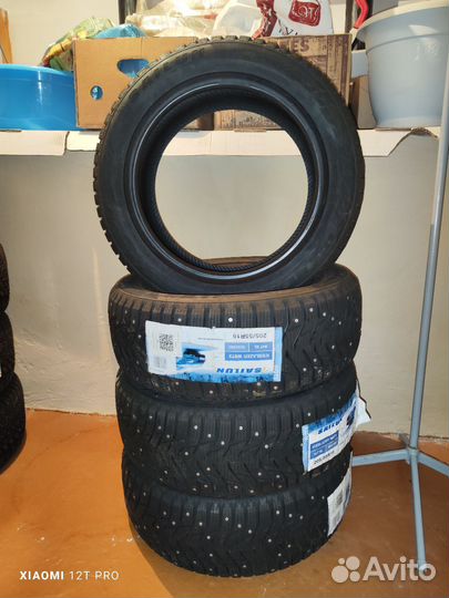 Yokohama Ice Guard IG65 265/50 R22 112S