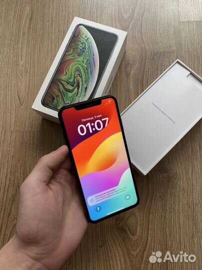 iPhone Xs Max, 64 ГБ