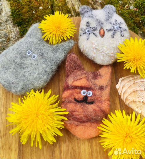 Брошь из валяной шерсти