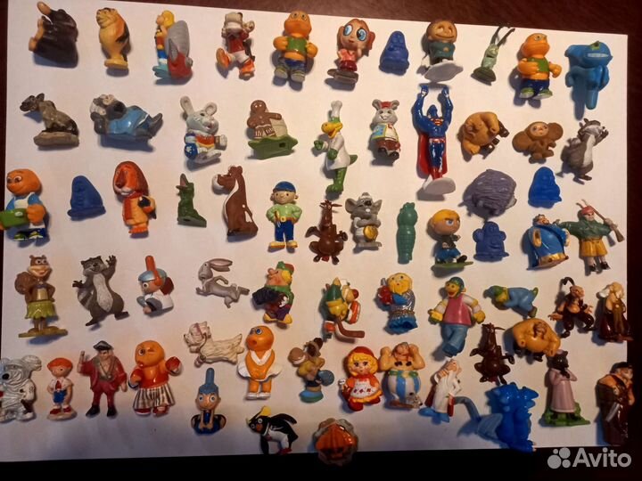 Игрушки киндер сюрприз + синий бегемотик